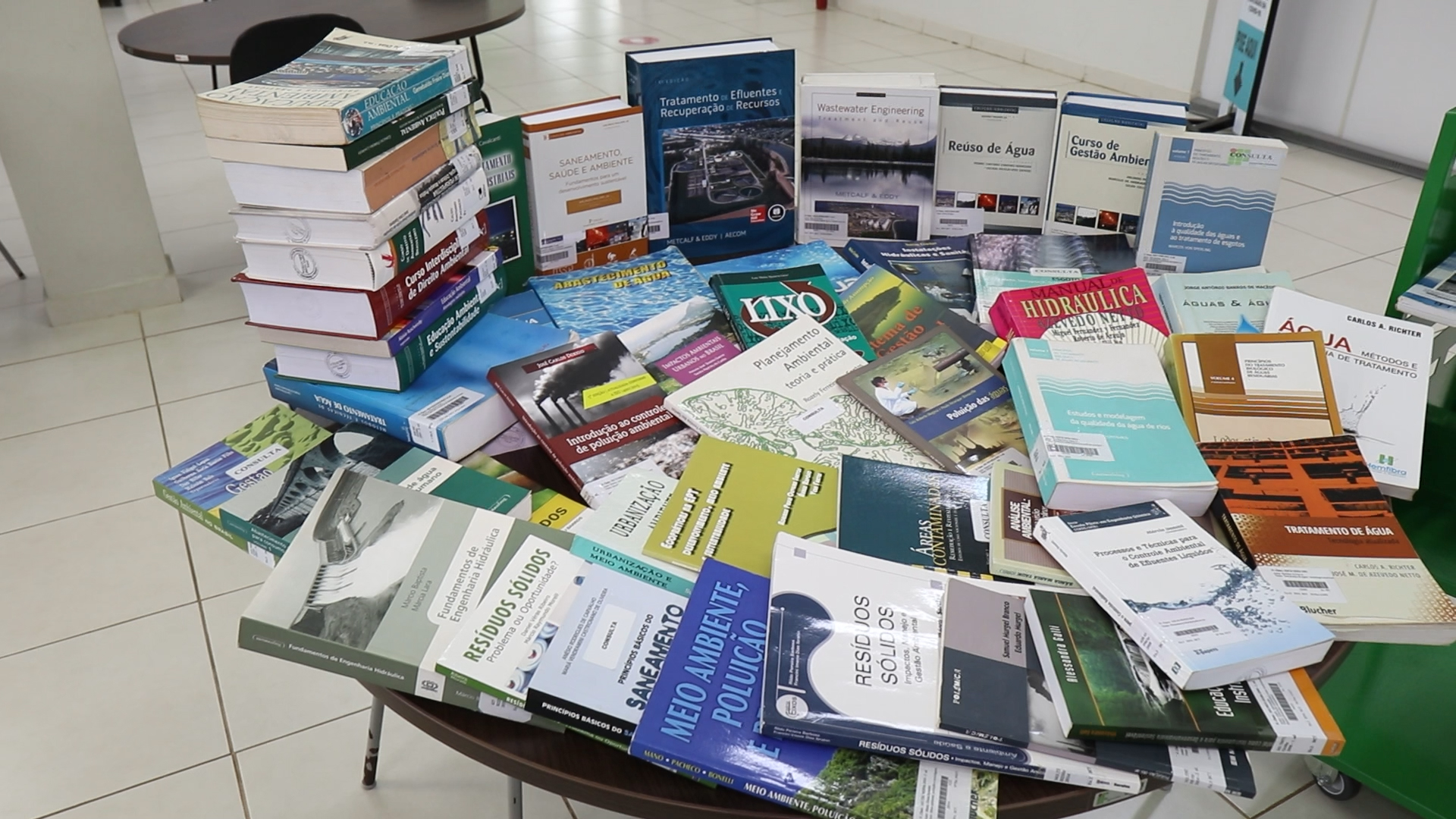 Espaço Biblioteca 2